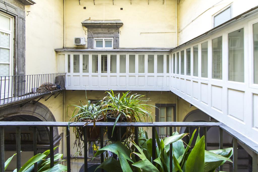 Residenza Principe Di Carafa Hotel Naples Exterior photo